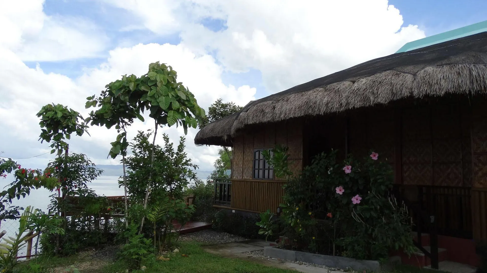 Villa De Gloria Tabalong Hotel