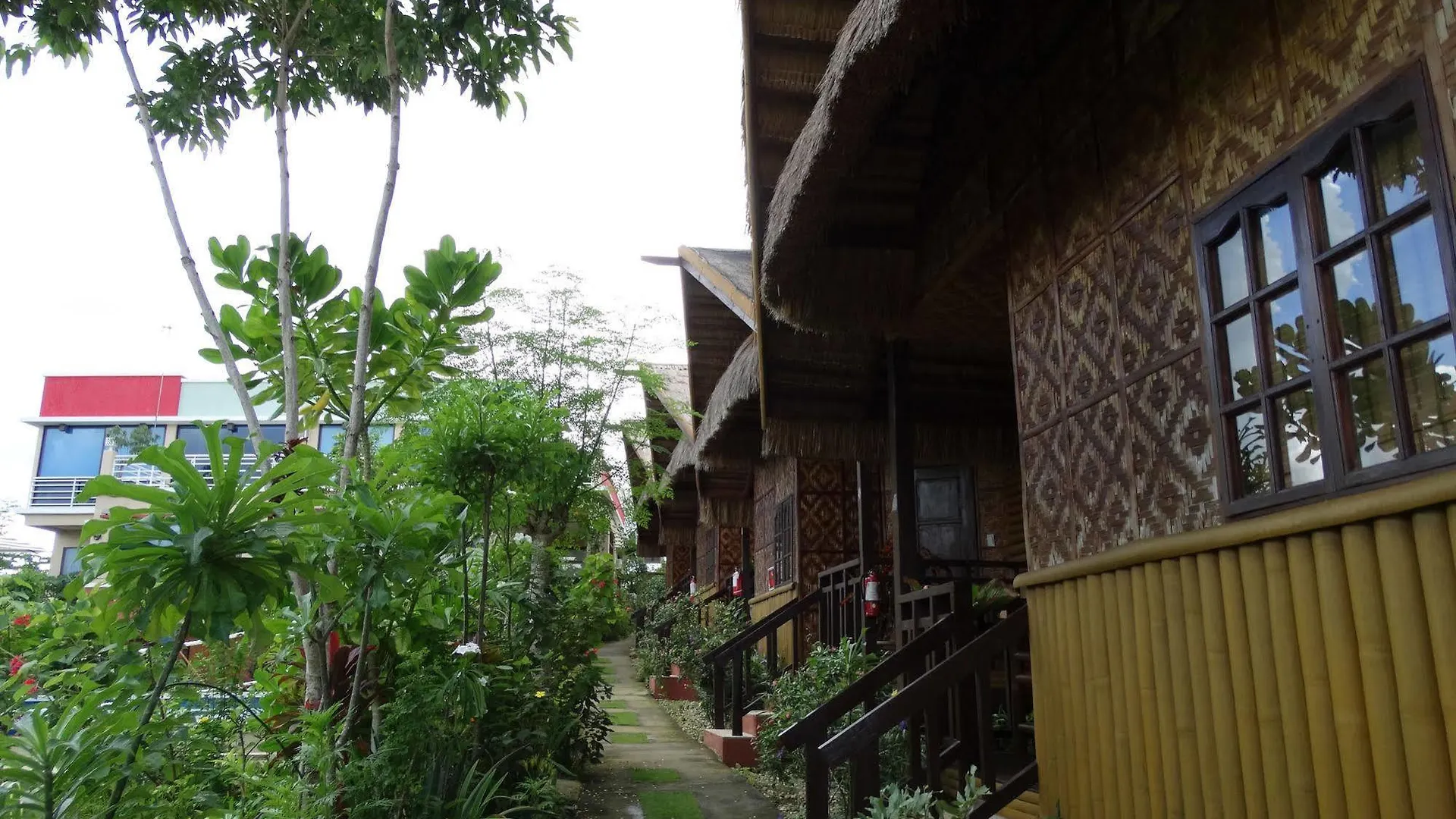 Villa De Gloria Tabalong Hotel