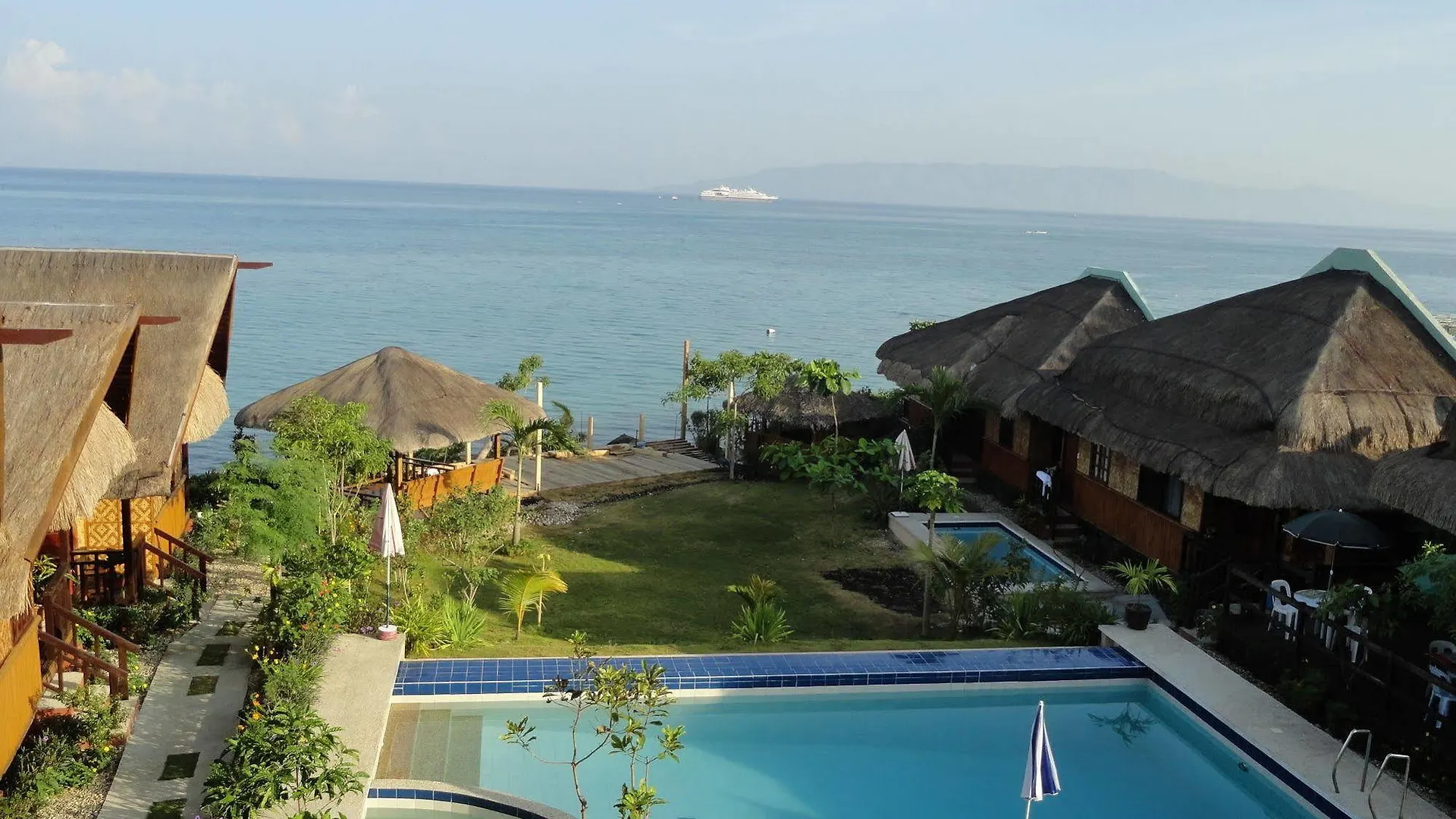 Villa De Gloria Tabalong 2*,  Filipinas