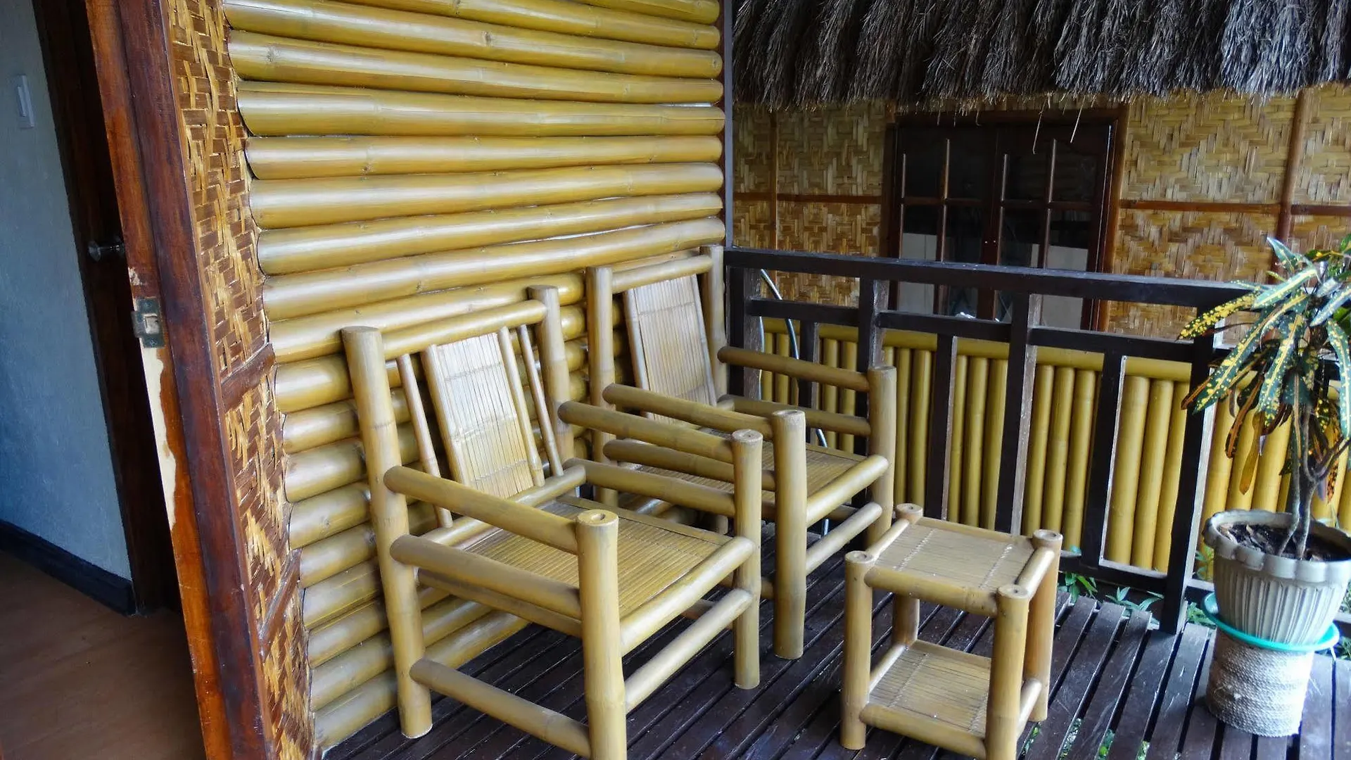 Villa De Gloria Tabalong Hotel